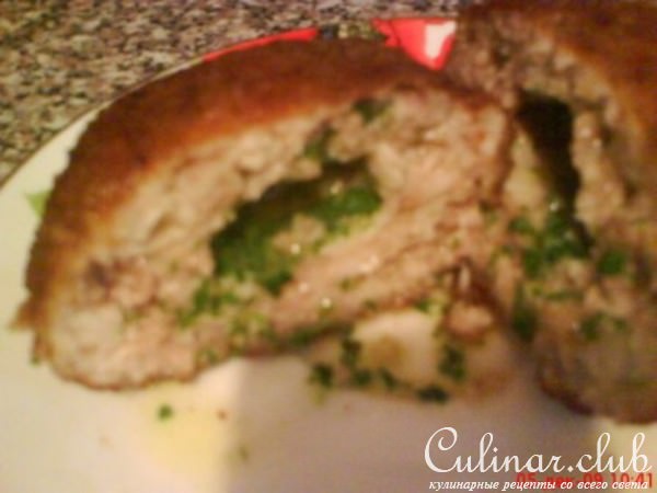 Просто котлетка с начинкой.(возможно вариант)