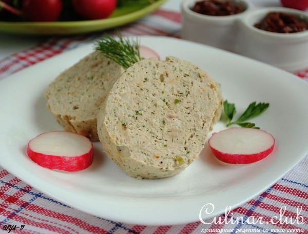 Колбаса из курицы на пару