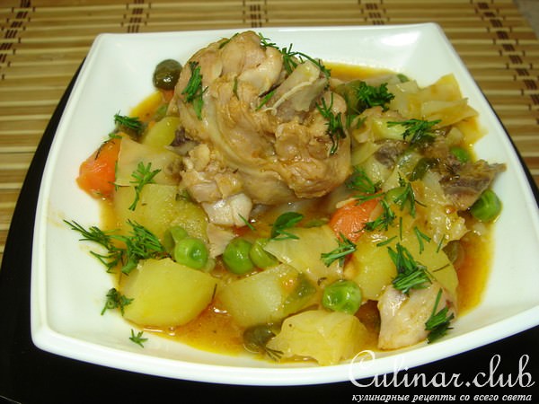 Овощное рагу с курицей