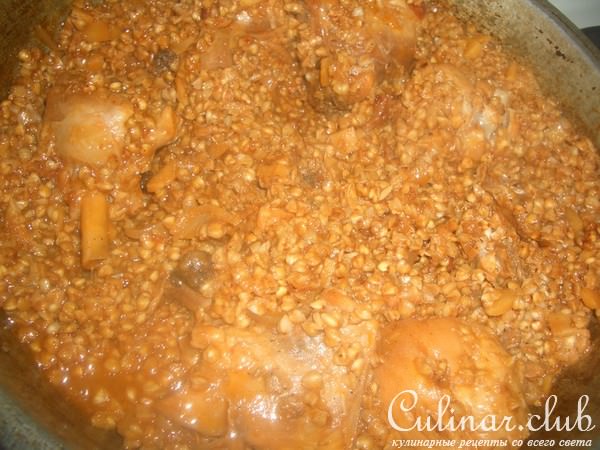 Курица с гречкой в яблочном соке