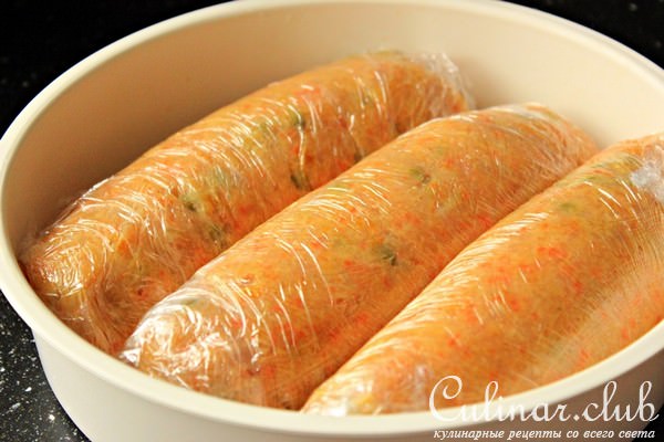 Куриные колбаски в мультиварке