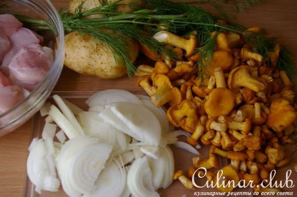 Курочка с лисичками