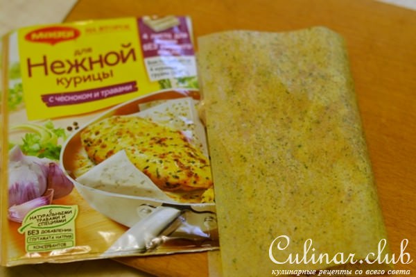 Куриное филе с картофельной лапшой.