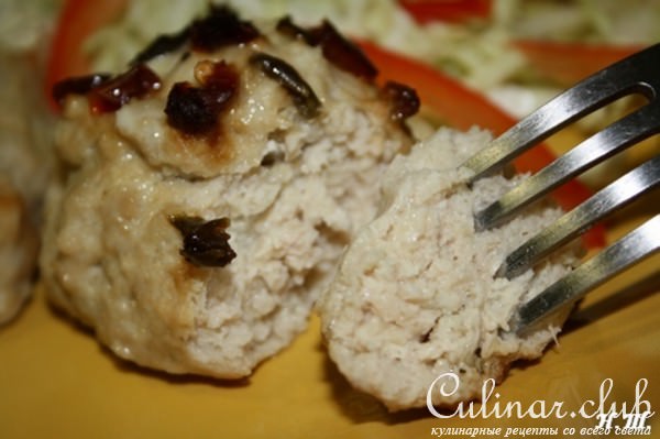 Куриные паровые котлеты с яблоком. 