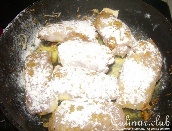 Рулетики из куриной грудки с морковно-грибной начинкой 