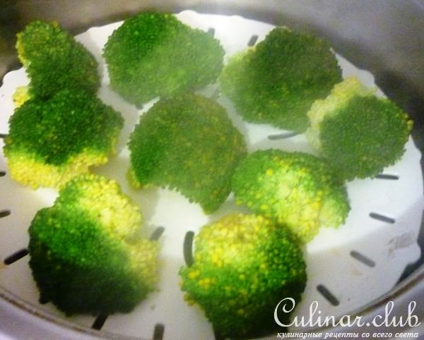 Куриные грудки с брокколи