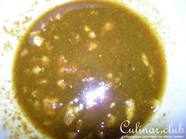 Жареная курочка с печеными яблоками