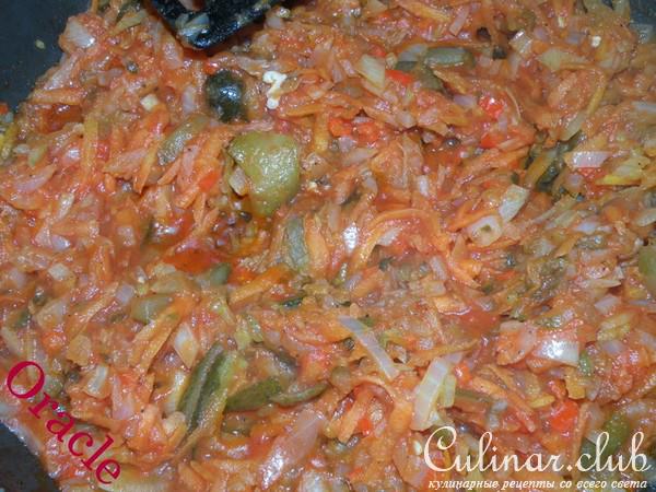 Курочка и гречка из печки в горшочке под соусами