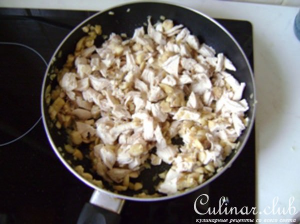 Жульен с курицей и грибами (если у вас нет кокотницы)+вкусные сухарики