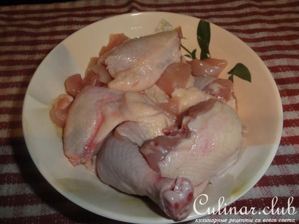 Курица с грибами сметанном соусе