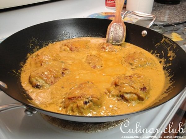 Ароматная курица под соусом ! ! !