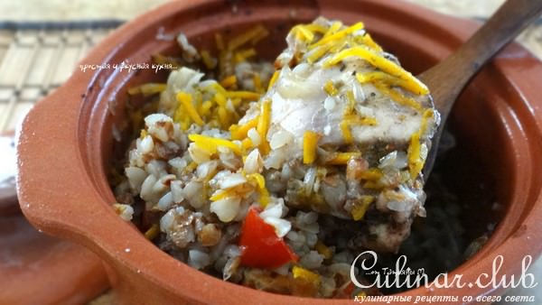 Горшочки с ароматной куриной гречкой