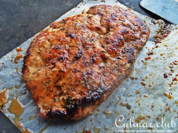 Куриная грудка с запечёнными овощами и маслинами