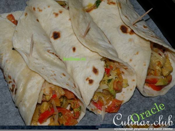 Энчилада по – мексикански с пикантной начинкой , enchilada