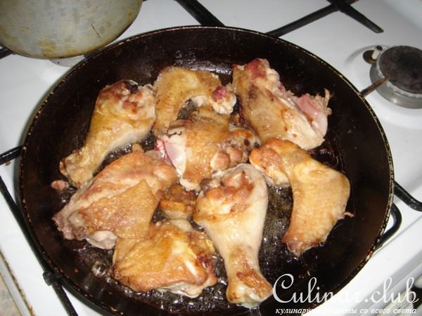 Курица с горохом нут