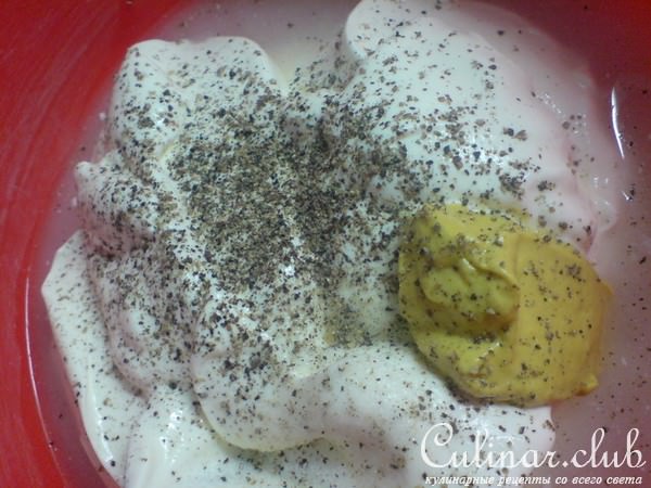 Рулетики из куриной грудки в сырном соусе 