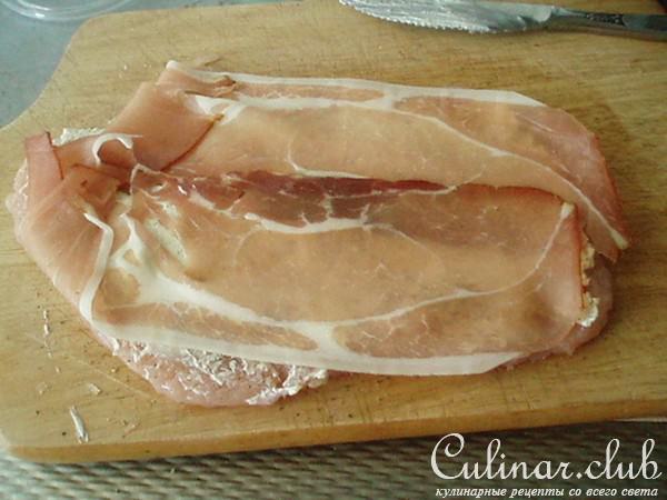 Крученики пикантные из индюшатины