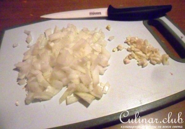 Куриное филе с баклажанами в средиземноморском стиле 