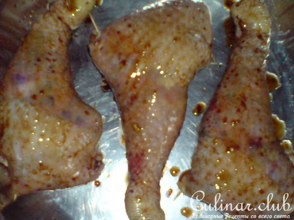Куриные окорочка,фаршированные курагой,брусникой,чили и морковью
