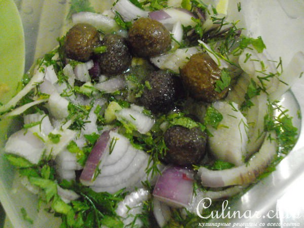 Медовая курочка с яблоками