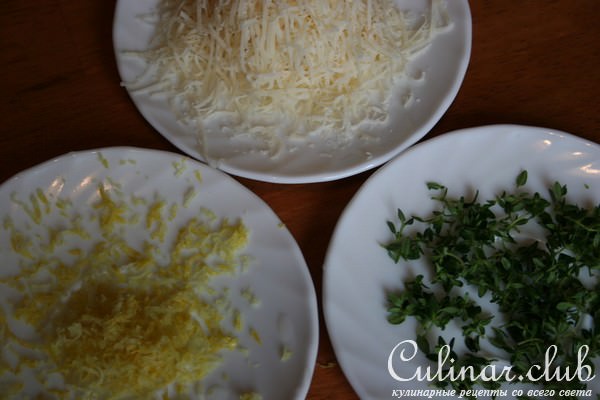 Куриные грудки с пармезаном и беконом