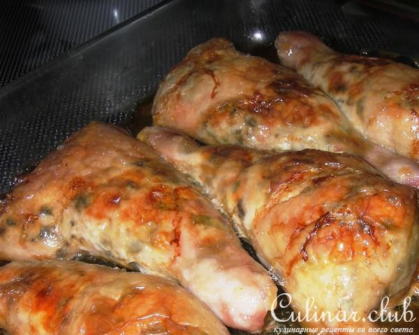 Куриные окорочка фаршированные зеленым луком и беконом