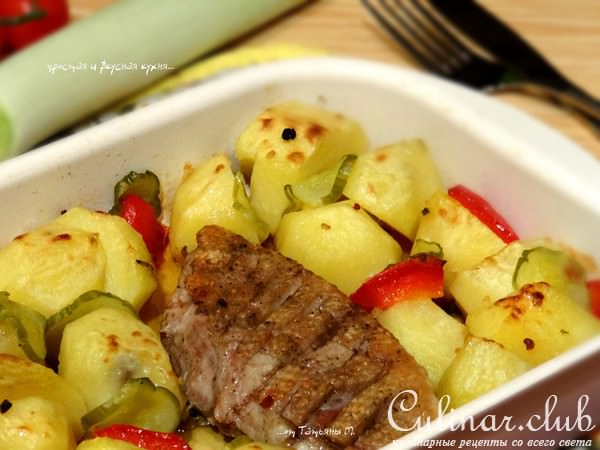 Утиная грудка, запеченная с овощами в собственном соку