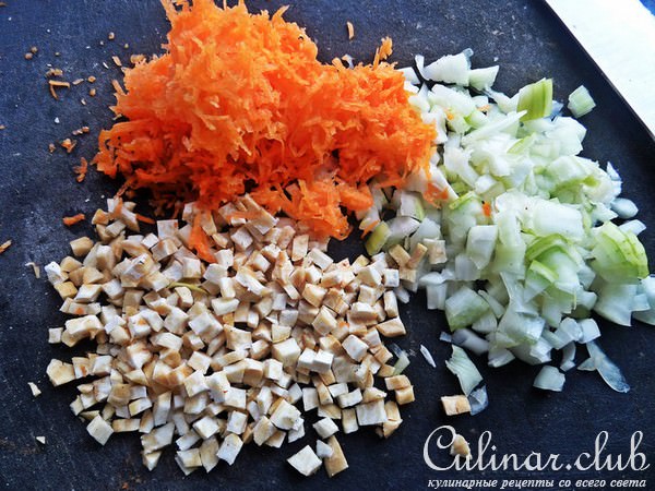 Гречка с грибами и овощами к курочке