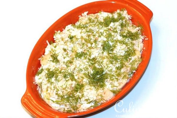 Курочка с картофельной запеканкой и укропом