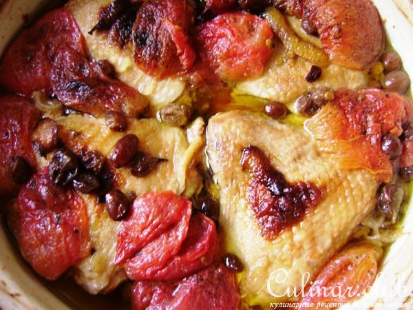 Тажин с курицей и мятным кус кусом....Нуууу- я так думаю, что тажин.... 