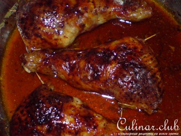 Куриные окорочка,фаршированные курагой,брусникой,чили и морковью