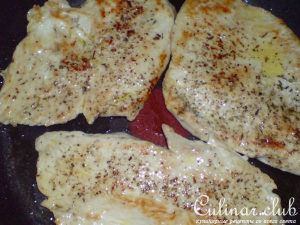 Запеченный шницель из индейки