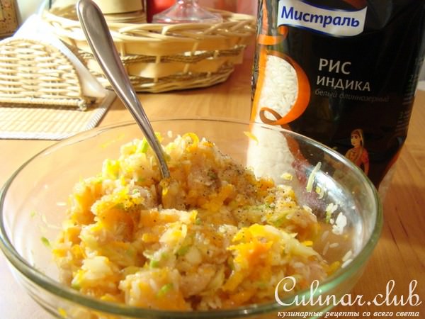 Куриные ёжики в томатном соусе с кабачком и тыквой.(Ужин для моего короля)