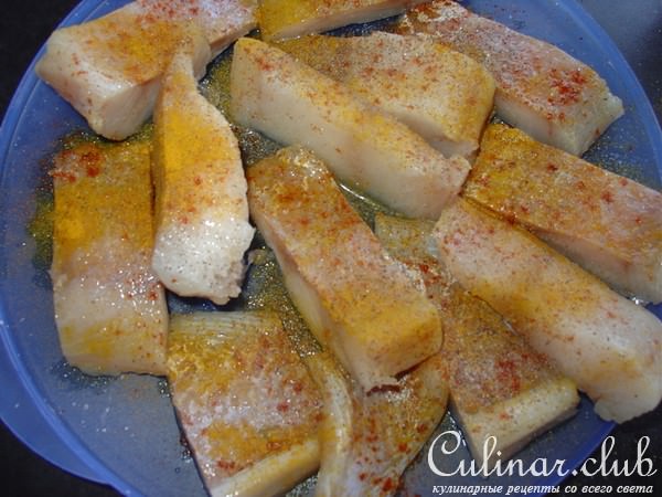Рыбная запеканка со шпинатом и картофелем.