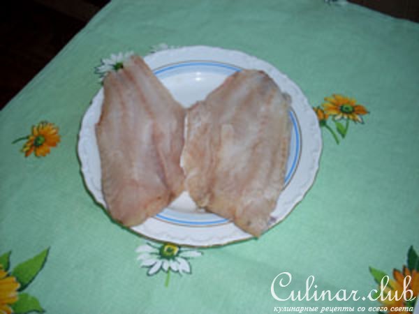 Морской окунь с баклажанами и коричным соусом