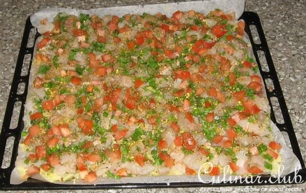 Рыбка на картофельной перинке под сырным одеялком.( вариант)