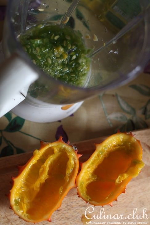 Кускус с лососем под киванским соусом