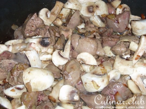 Ризотто с куриной печенью и шампиньонами