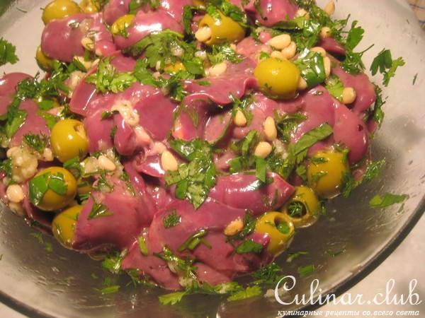 Куриная печень по-мароккански в сметанной лепёшке.