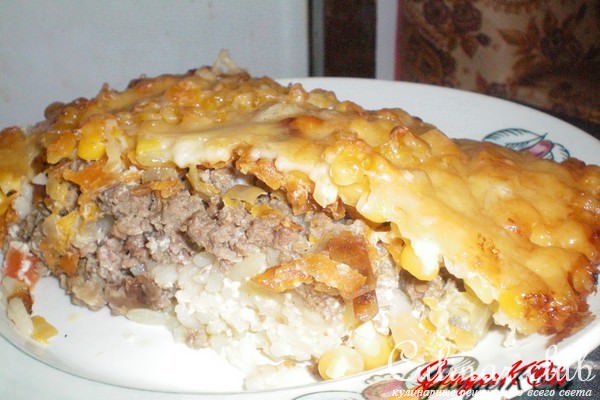 Рисовая запеканка фаршем и овощами