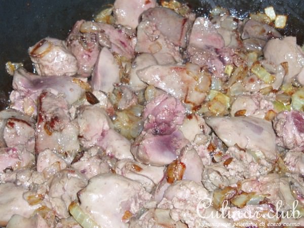 Ризотто с куриной печенью и шампиньонами