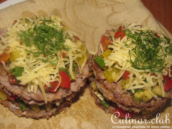 Гамбургеры из фарша с сыром