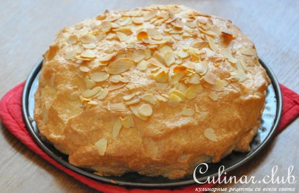 Блинный торт с клубникой