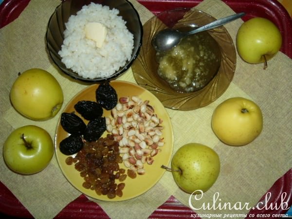 Яблоки фаршированные рисом 