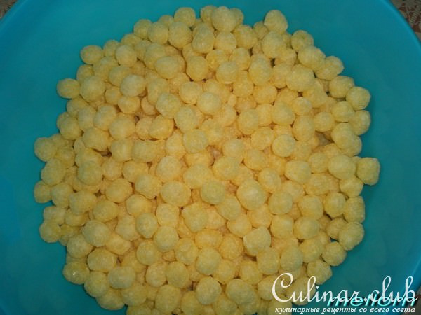 Пирожное из кукурузных палочек