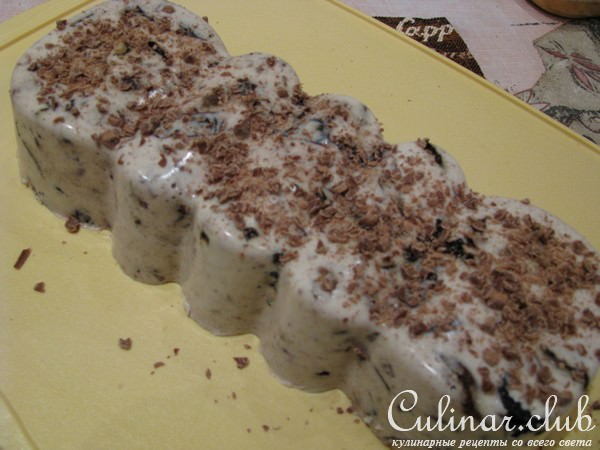 Десерт с черносливом и орехами