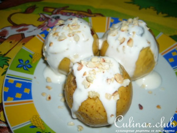 Яблоки фаршированные рисом 
