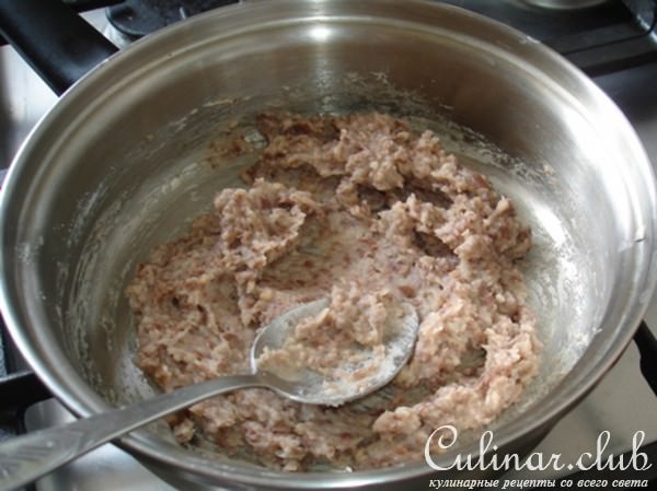 Ботамочи. Японские пирожные из рисовой муки и фасолевой, сладкой пасты Адзуки. 