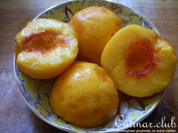 Запеканка манная с персиками