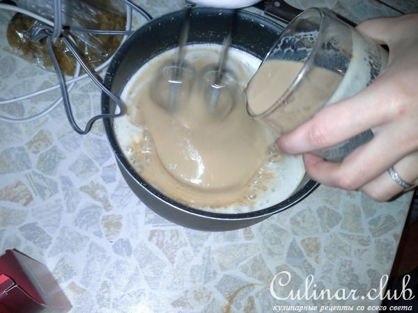 Шоколадно-банановый торт